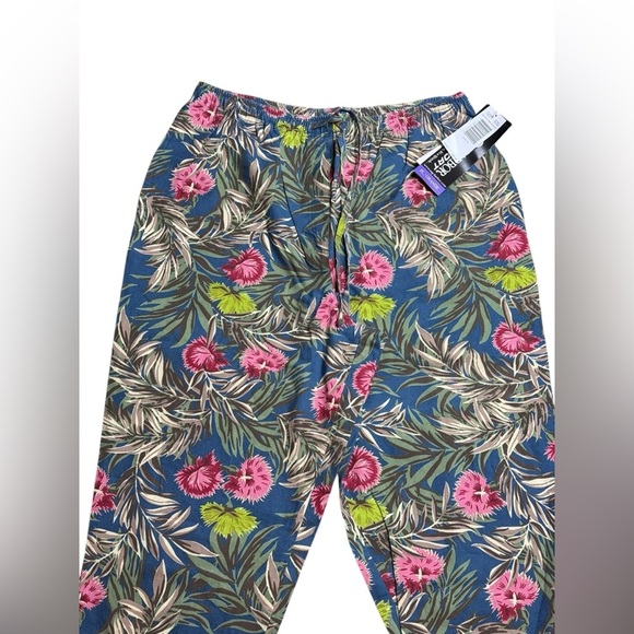 SAG HARBOR SPORT Capri floral pattern new with tag purchased in 1990 size pl - Picture 3 of 13